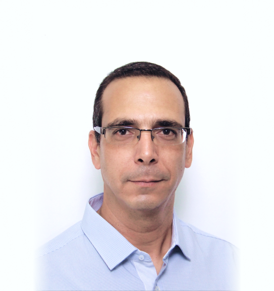 דיוקן של שי יהושוע אנגלר